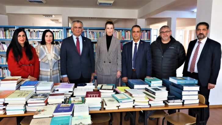  Türk Tarih Kurumu’ndan 10 bin kitap